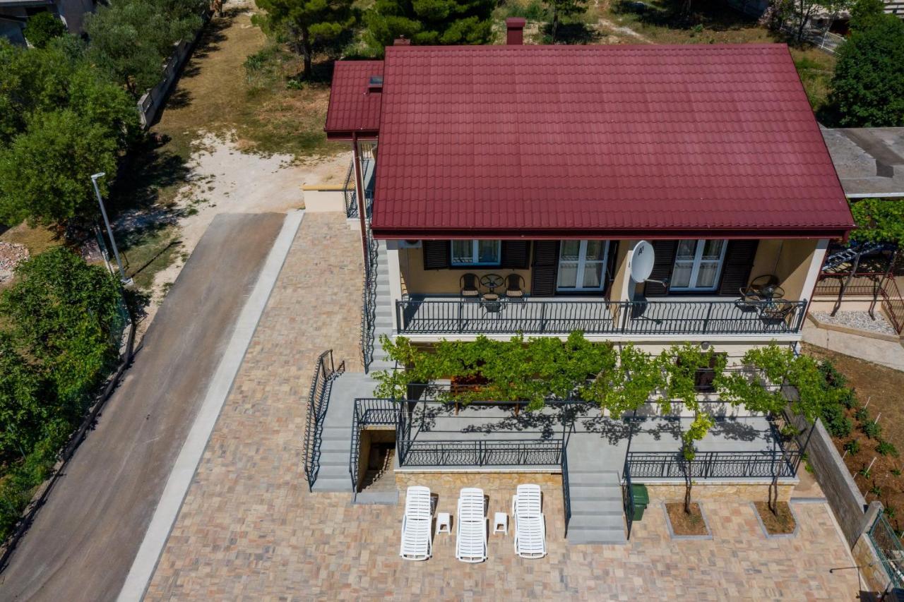 Apartments Zora Seline ภายนอก รูปภาพ